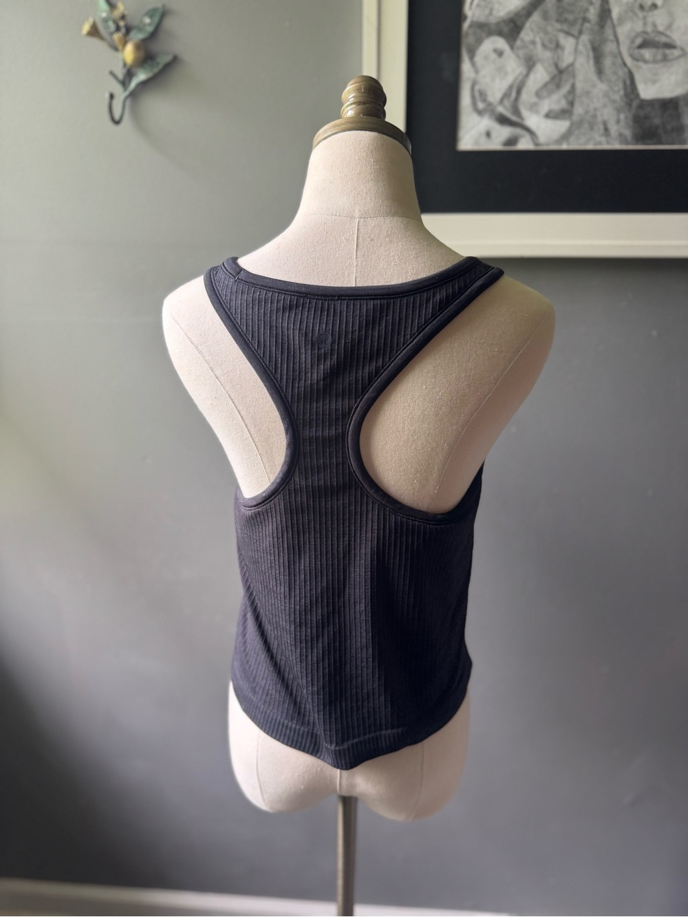 Lululemon Black Racerback Lightly Padded Tank Top Size 12
